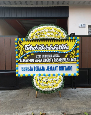 Papan Bunga Duka di Ranah Ampek Hulu Tapan
